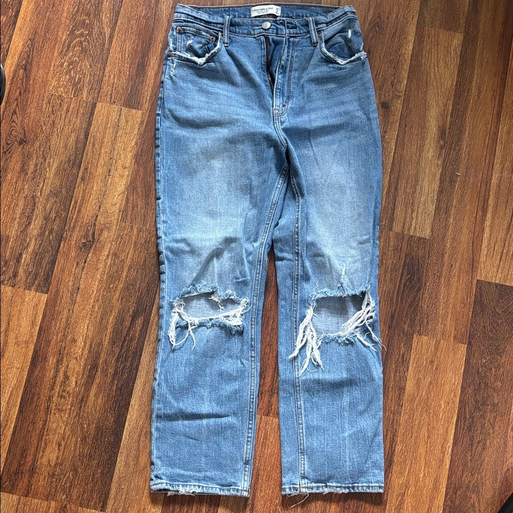 Abercrombie & Fitch Curve Love Ankle Straight High Rise Denim